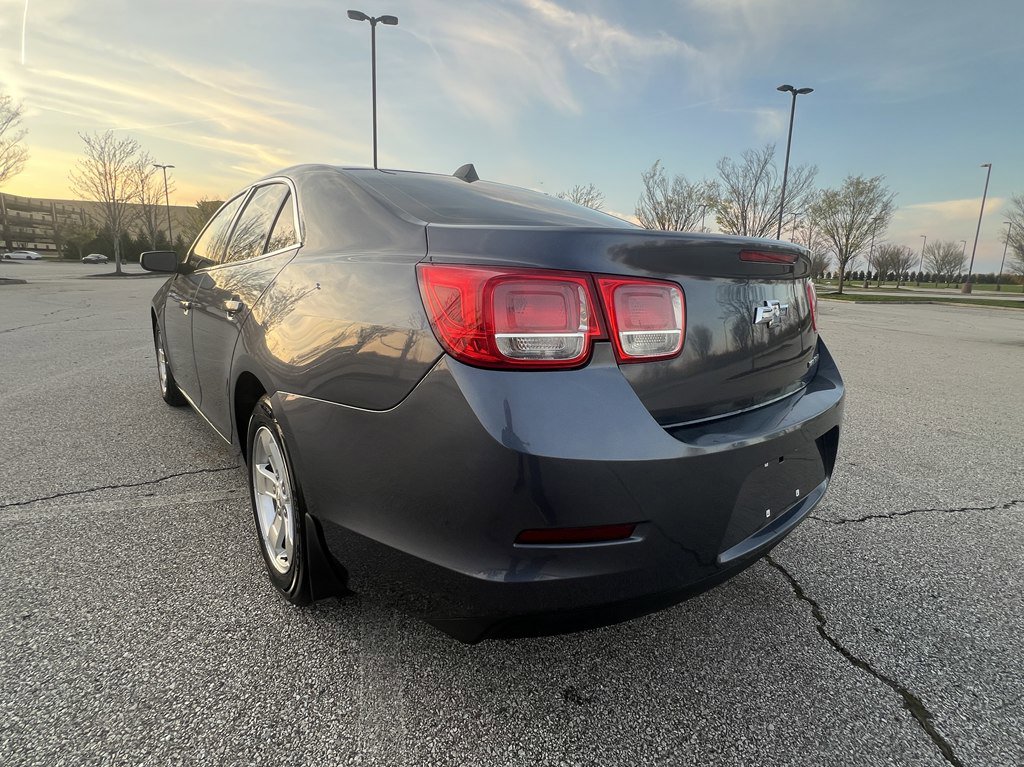Used 2014 Chevrolet Malibu LS FWD image 3