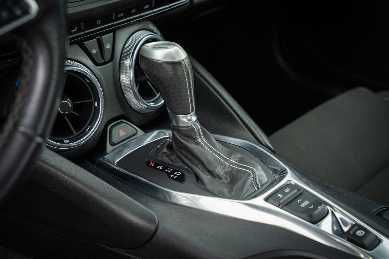 Used 2019 Chevrolet Camaro SS RWD image 35