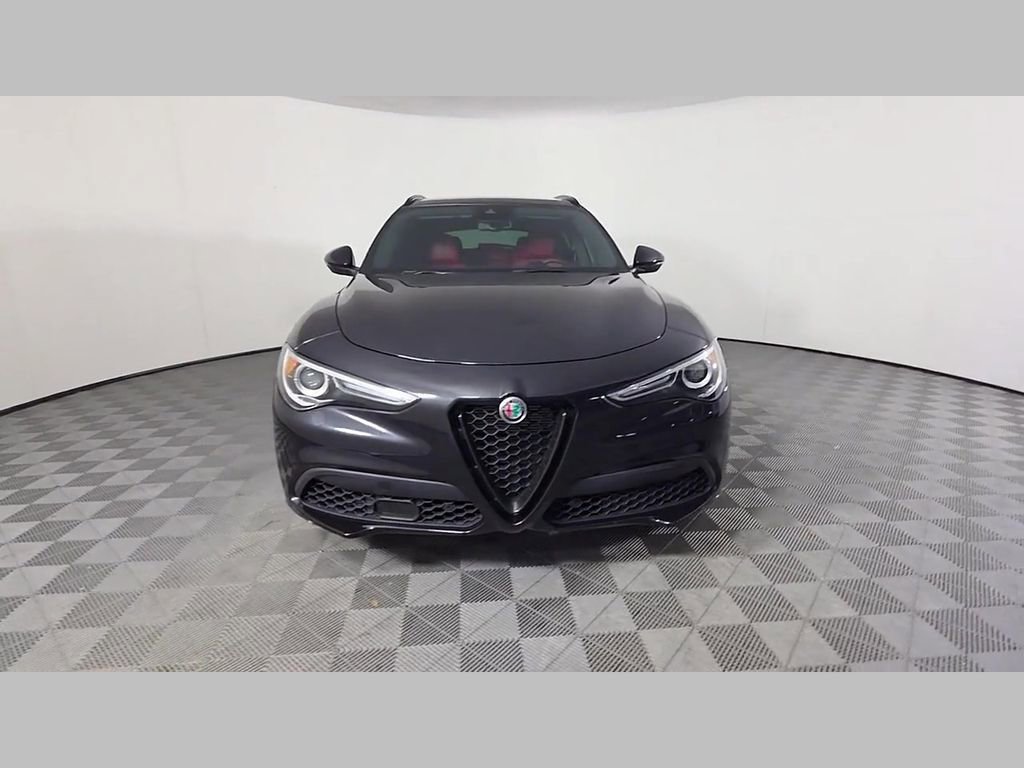 Used 2022 Alfa Romeo Stelvio Veloce AWD/4WD image 52