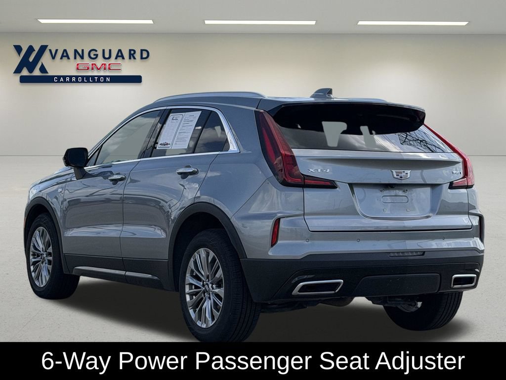 Used 2025 Cadillac XT4 Premium Luxury FWD image 7
