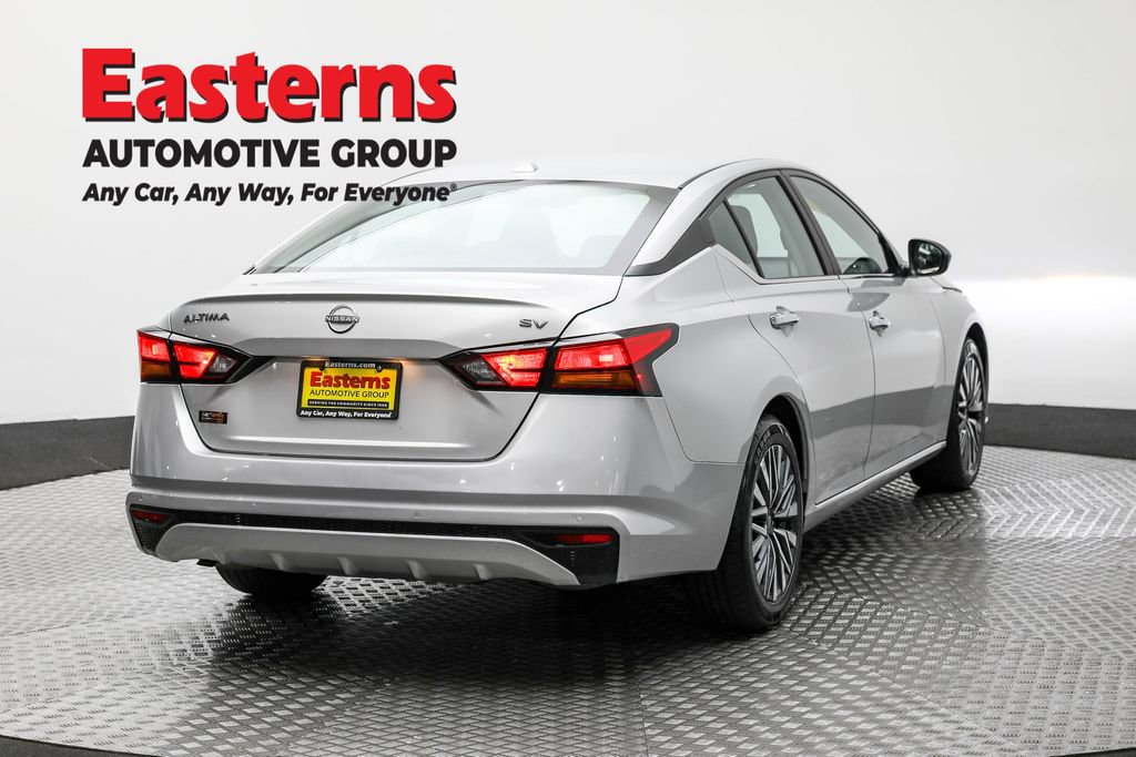 Used 2024 Nissan Altima 2.5 SV image 5