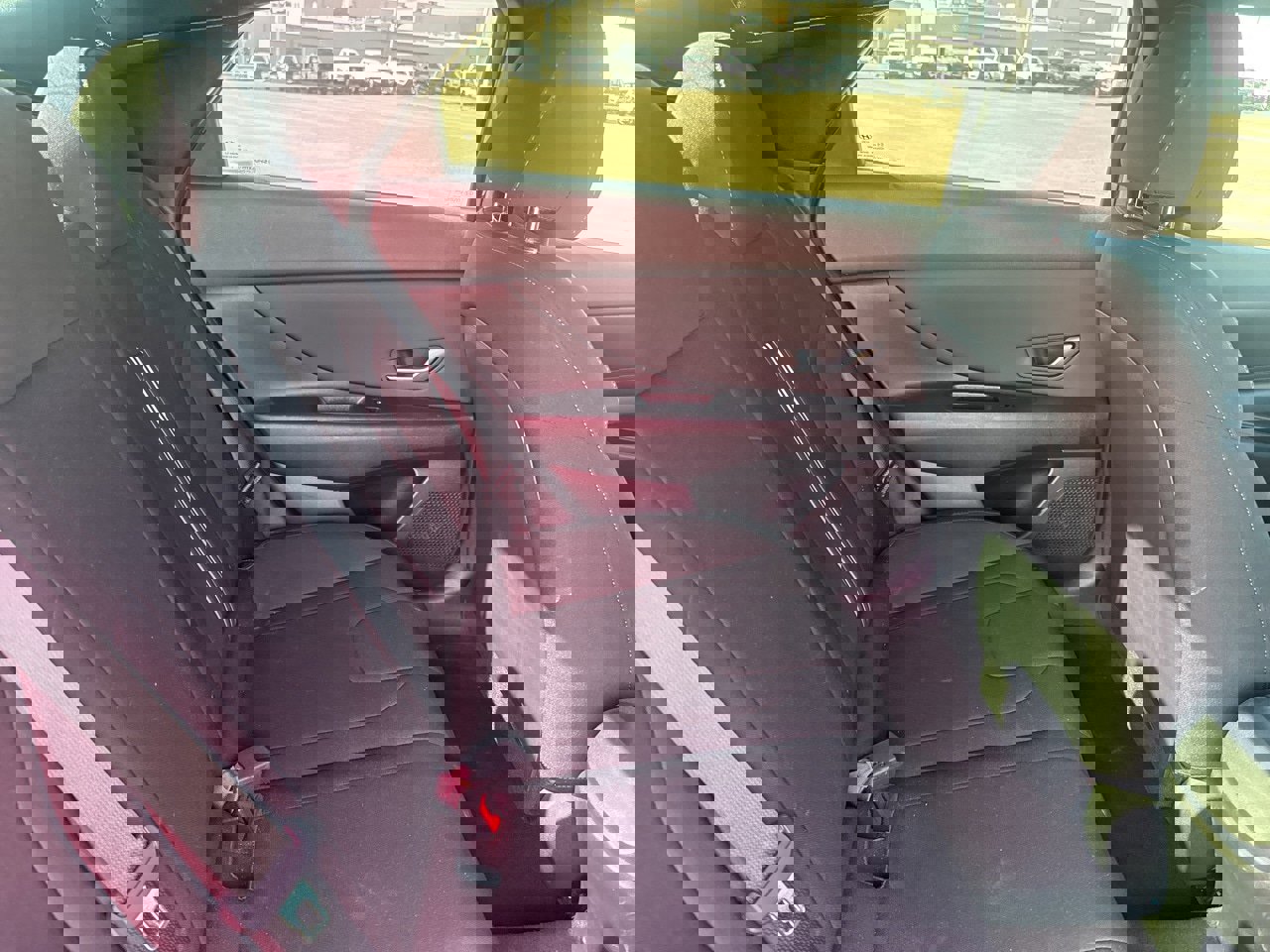 Used 2023 Hyundai Elantra SEL w/ Convenience Package image 16