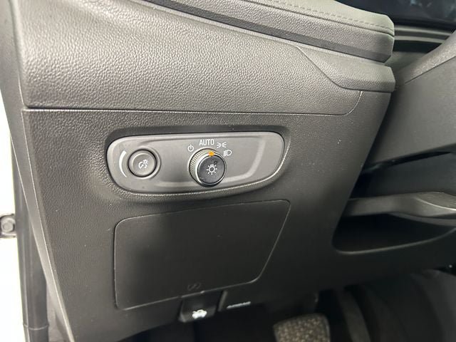 Used 2024 Buick Encore GX Preferred AWD/4WD image 20