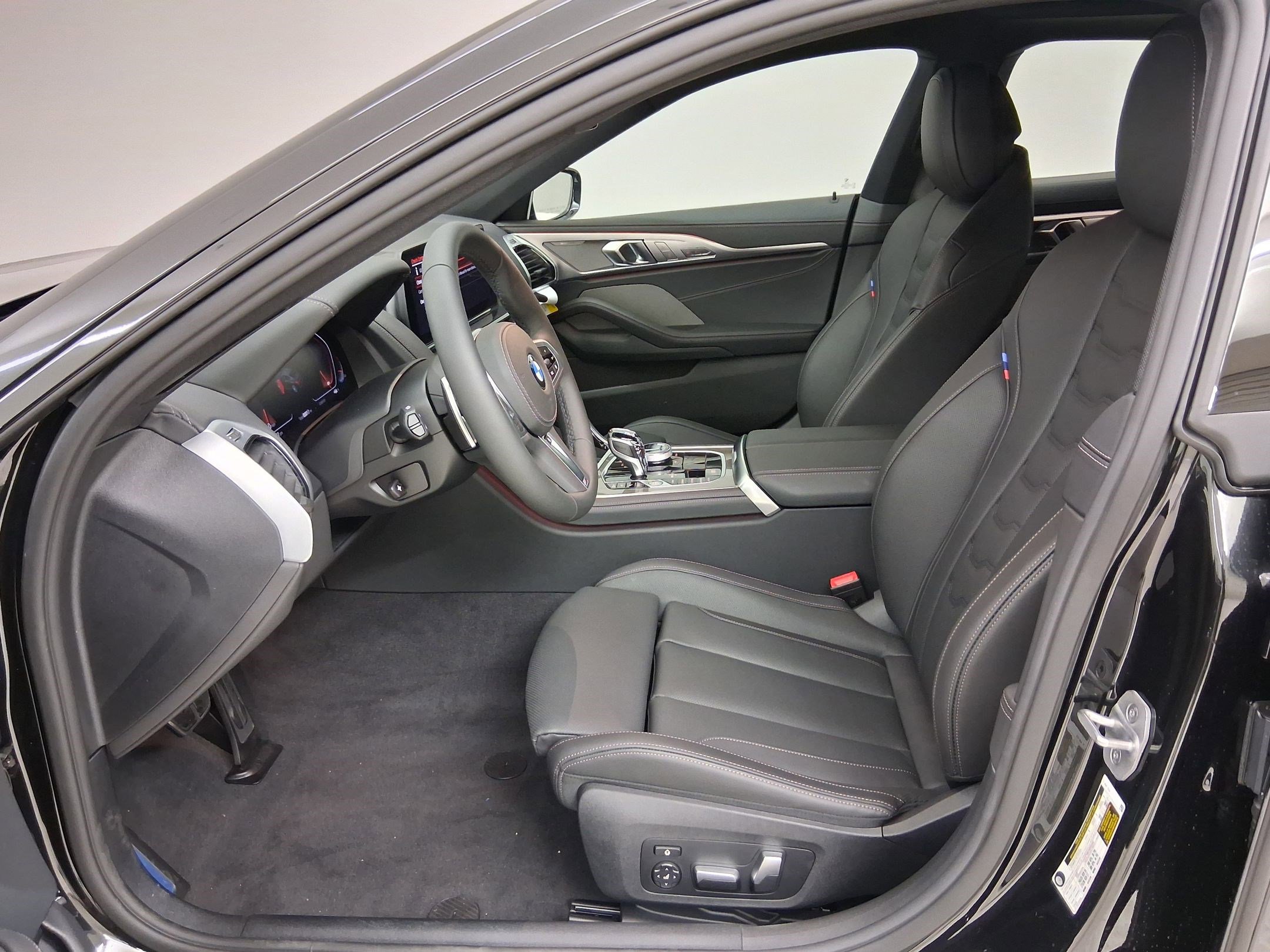 New 2026 BMW 840i w/ M Sport Professional Package RWD image 3