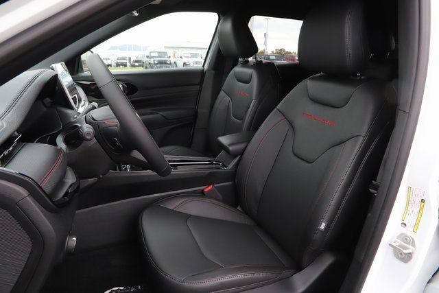 New 2023 Jeep Compass Trailhawk w/ Trailhawk Elite Group image 11