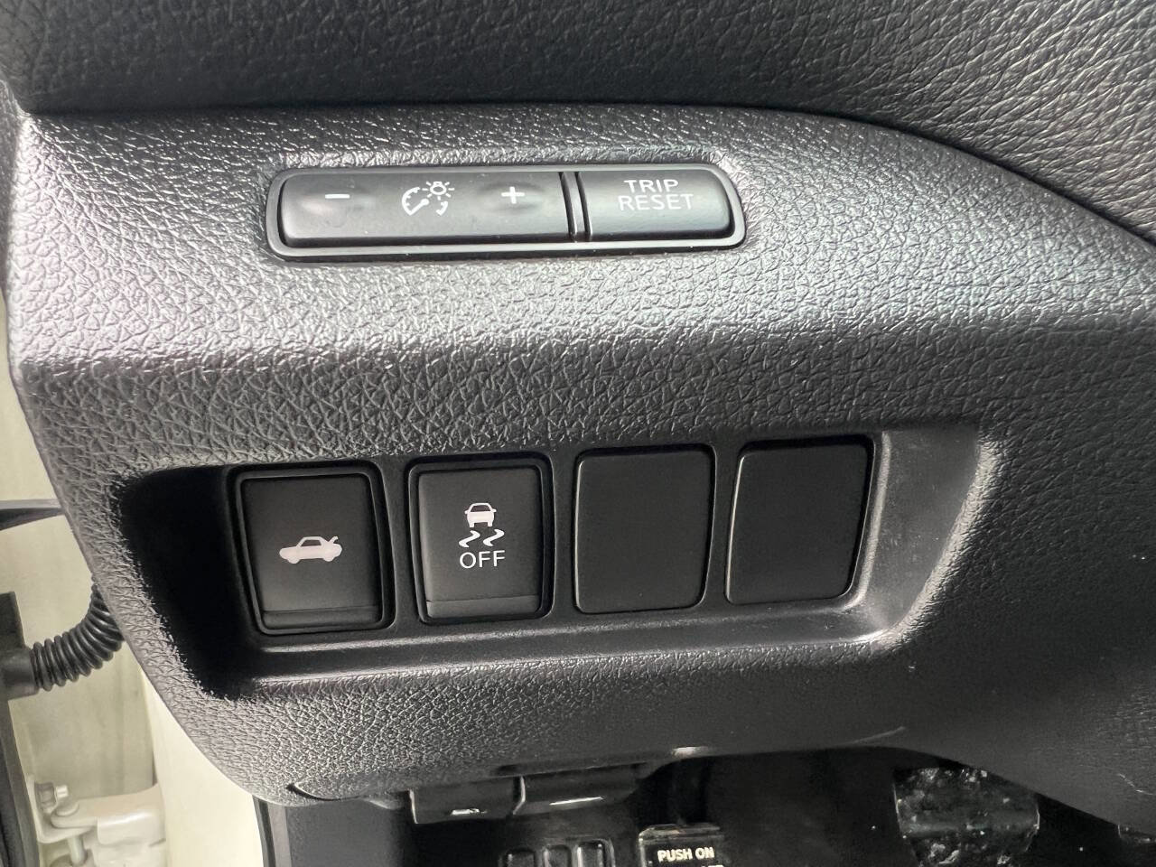 Used 2016 Nissan Altima 2.5 SV w/ Convenience Package image 13