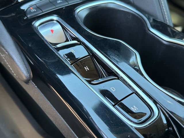 Used 2021 Buick Envision Essence w/ Technology Package I image 32