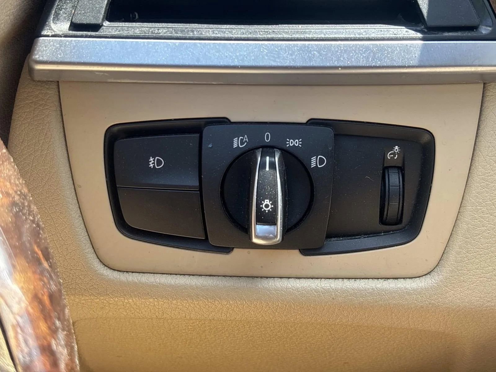 Used 2014 BMW 320i xDrive Sedan AWD/4WD image 26