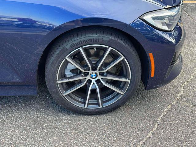 Used 2020 BMW 330i xDrive Sedan w/ Driving Assistance Package AWD/4WD image 9