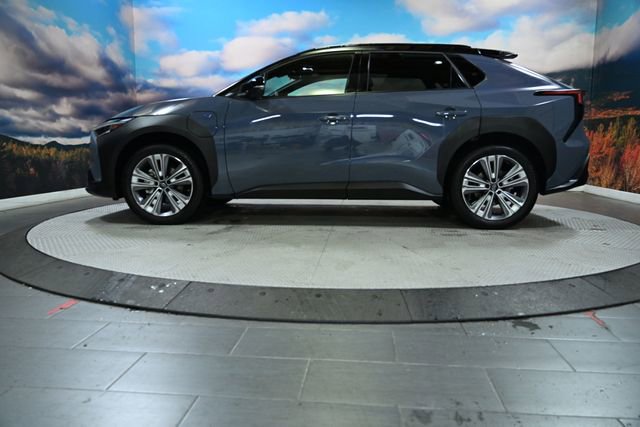 Certified 2023 Subaru Solterra AWD image 5