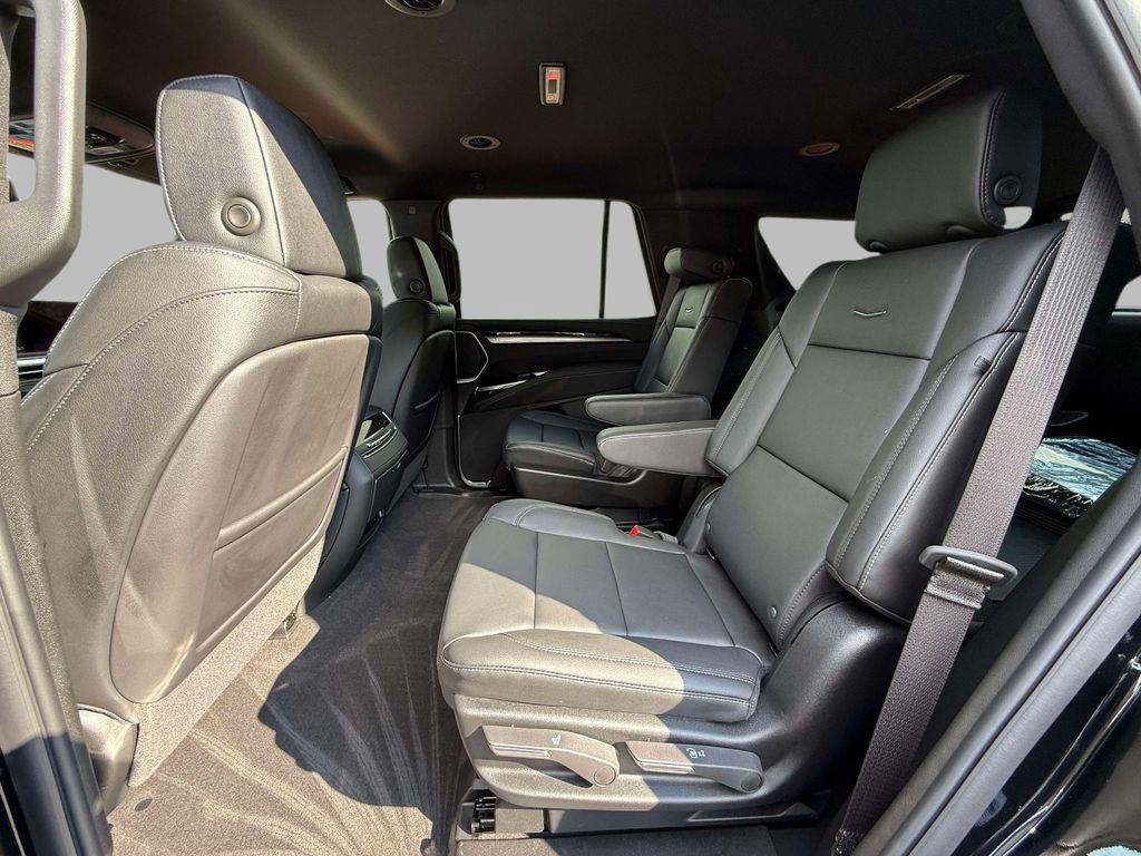 Used 2026 Cadillac Escalade 4WD w/ LPO, Floor Liner Package image 19