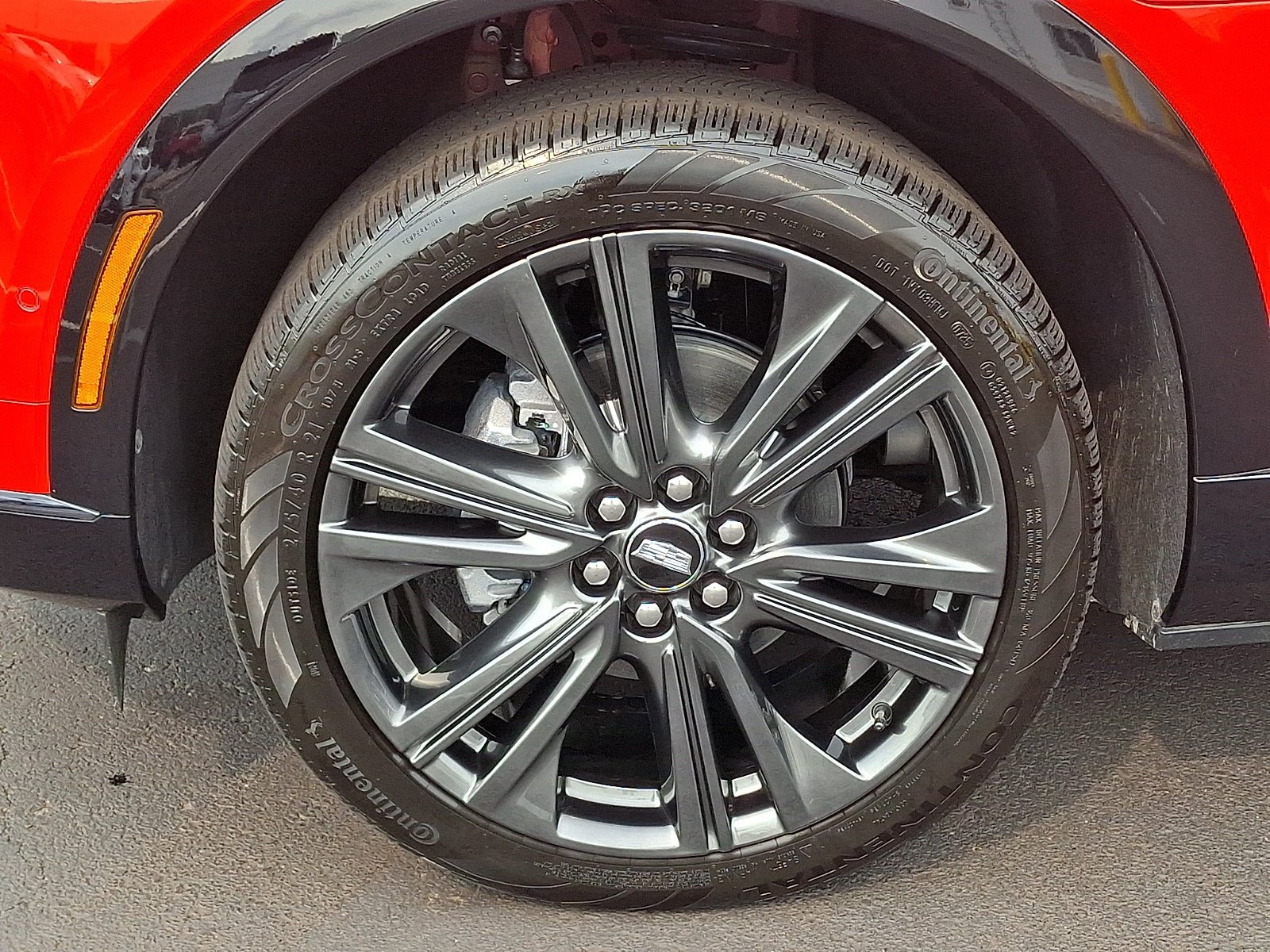 Certified 2025 Cadillac Optiq Sport 2 AWD/4WD image 10