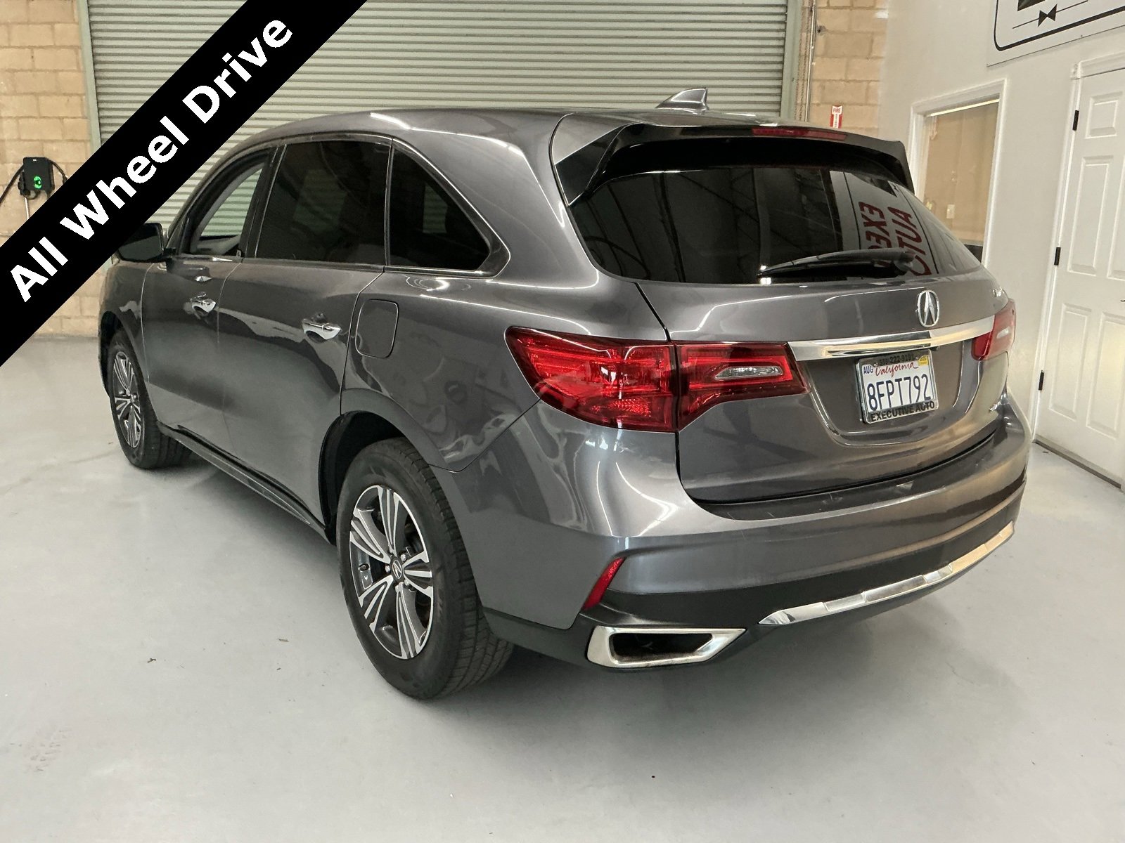 Used 2018 Acura MDX SH-AWD image 8