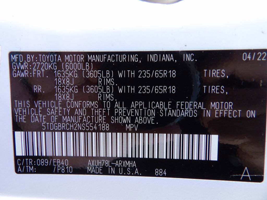 Used 2022 Toyota Highlander XLE image 32