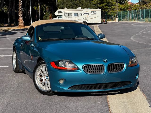 Used 2004 BMW Z4 2.5i RWD image 2
