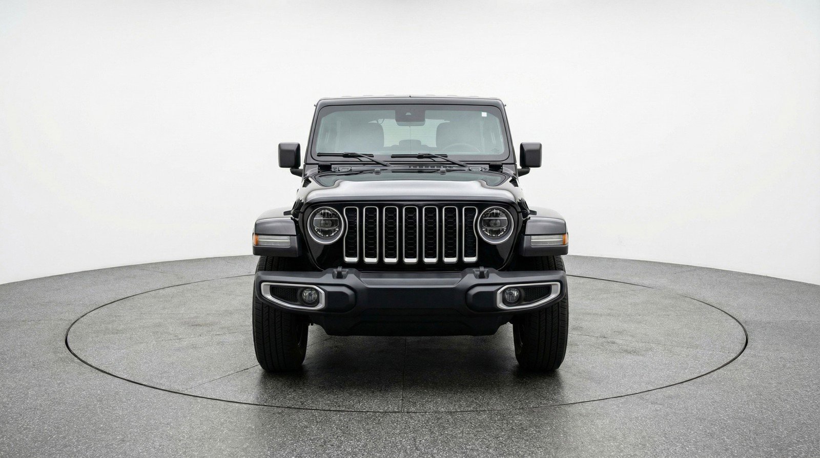 Used 2025 Jeep Wrangler Sahara image 2