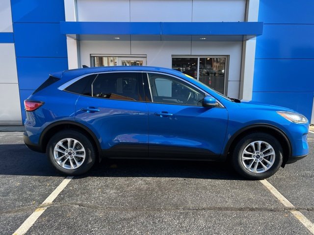 Used 2020 Ford Escape SE image 4