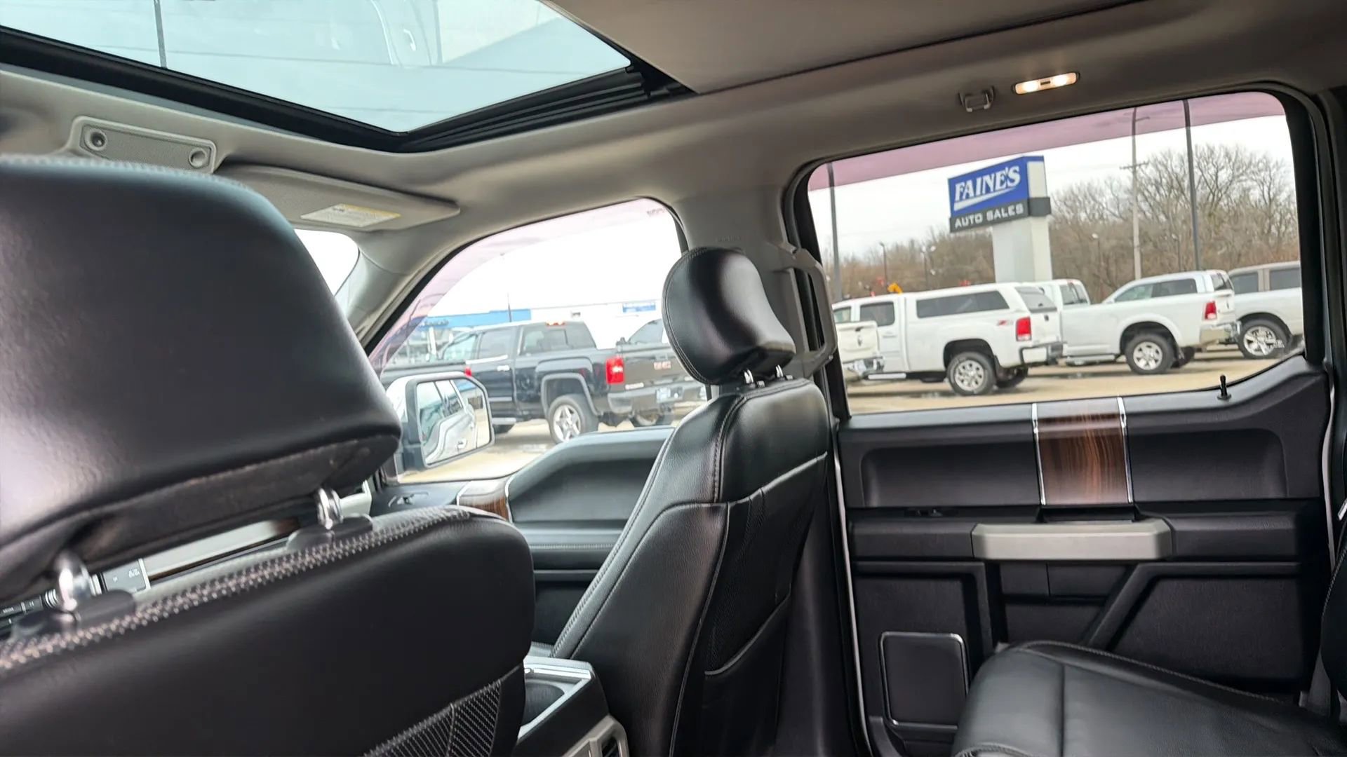 Used 2017 Ford F150 Lariat w/ Equipment Group 502A Luxury image 48