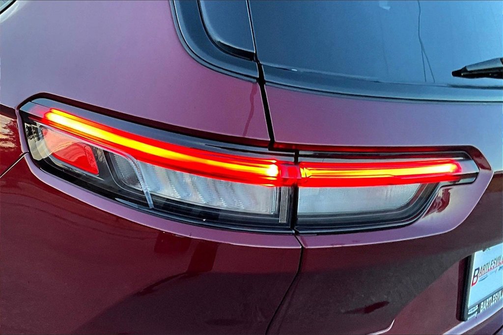 Used 2025 Jeep Grand Cherokee L Altitude image 30