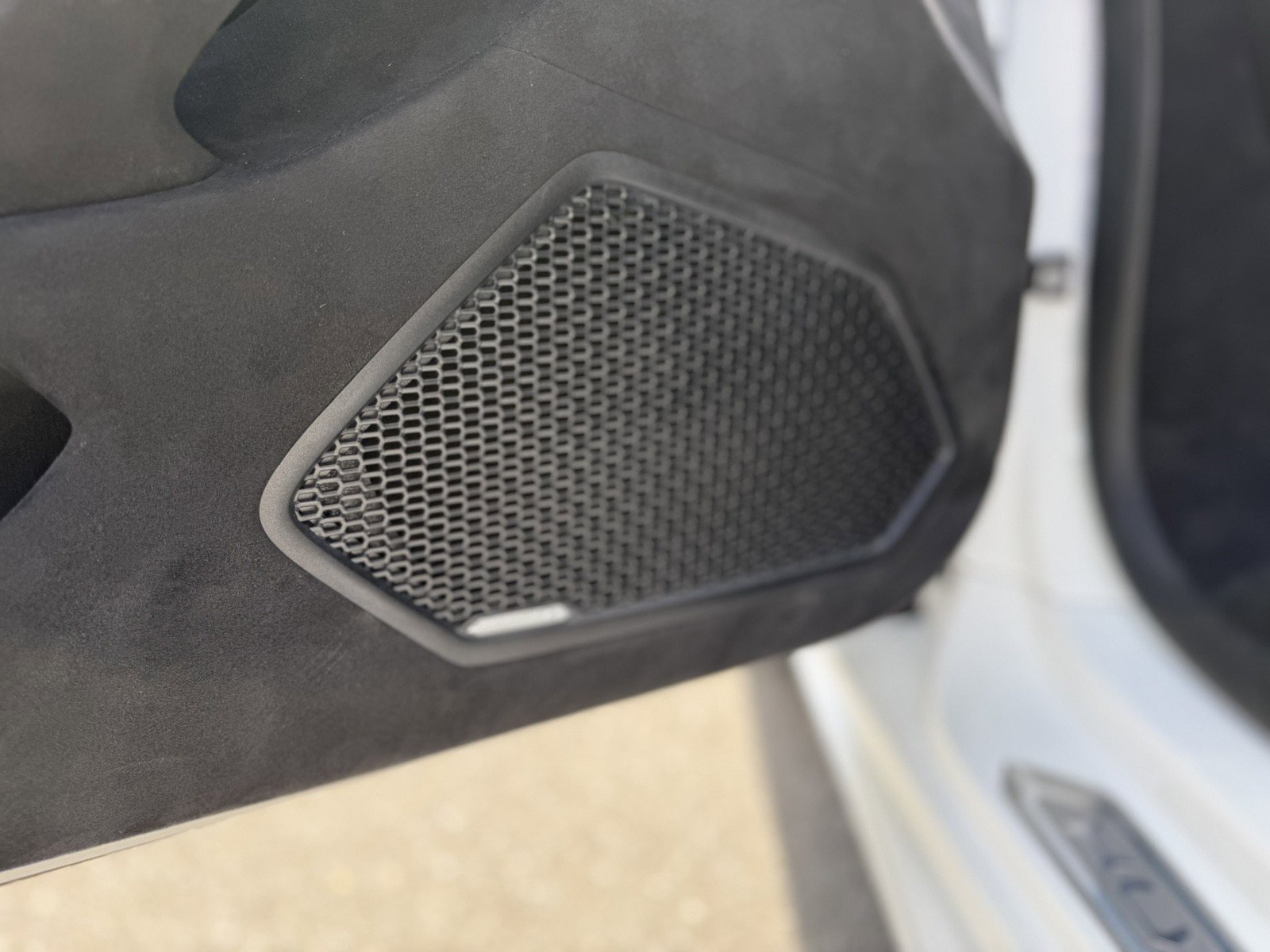 Used 2024 Lamborghini Huracan Tecnica image 15