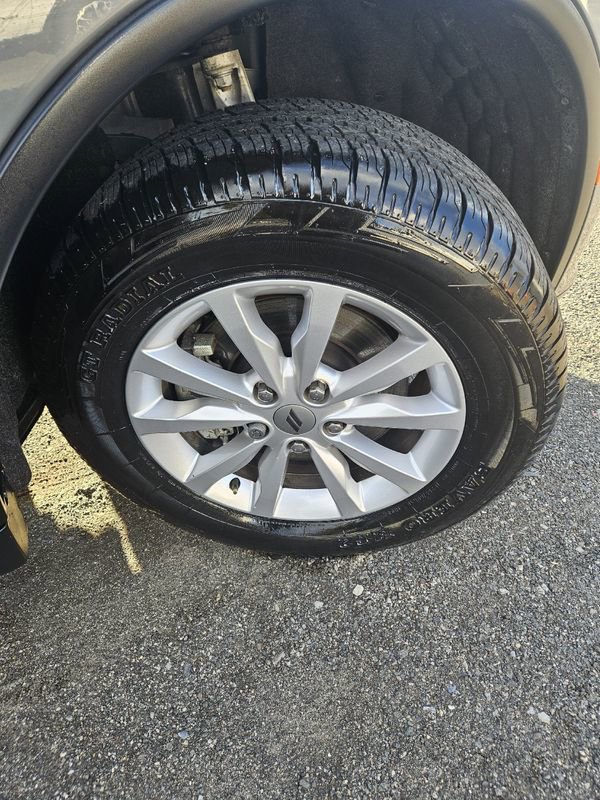 Used 2023 Dodge Durango SXT Launch Edition image 28