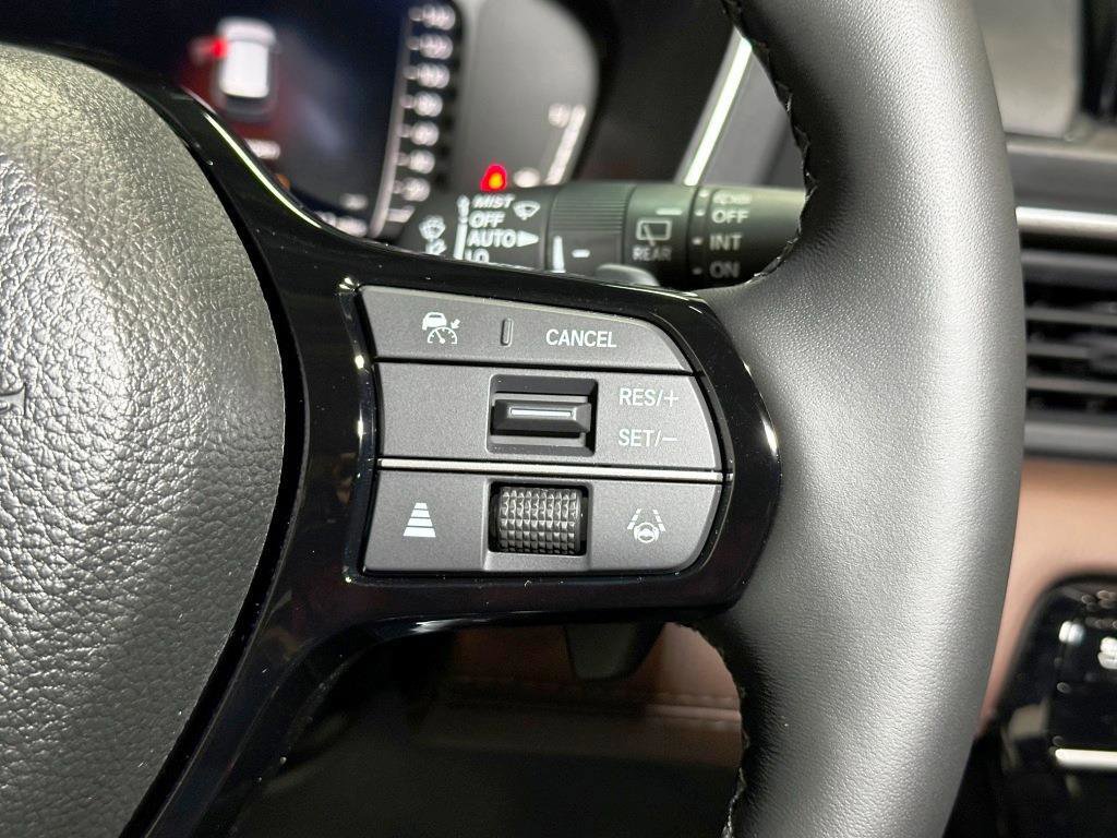 New 2025 Honda Pilot Elite image 17