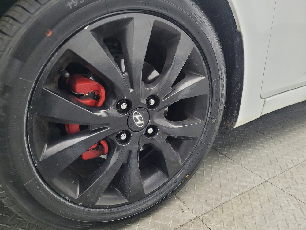 Used 2017 Hyundai Accent Value Edition image 31