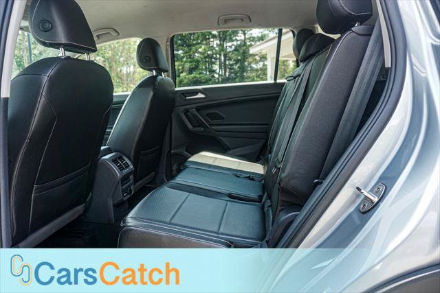 Used 2021 Volkswagen Tiguan SE FWD image 22