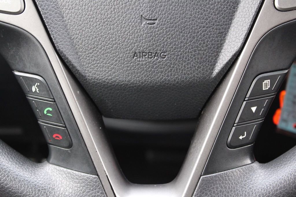 Used 2017 Hyundai Santa Fe SE image 27