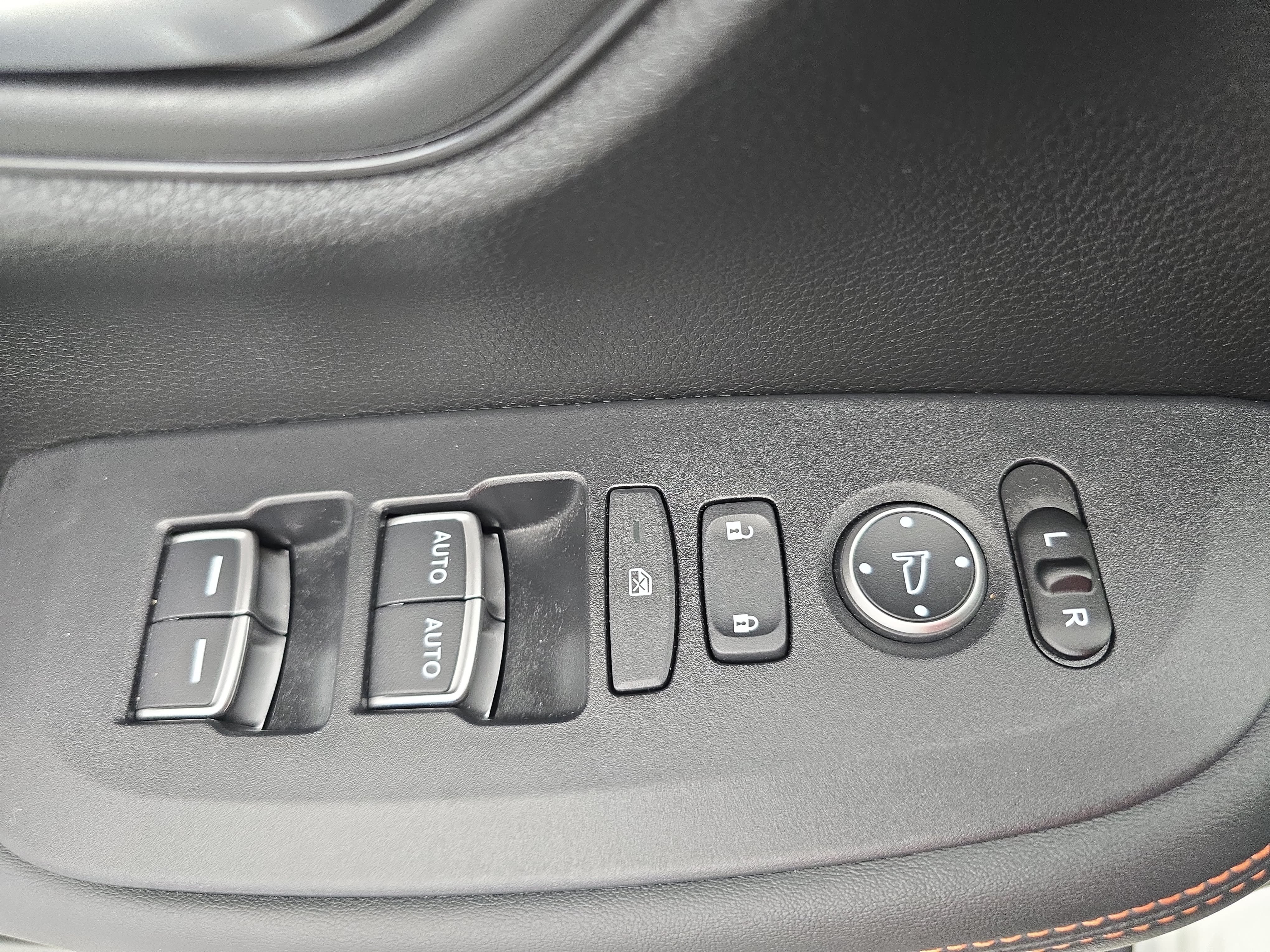 Certified 2024 Honda HR-V Sport image 27