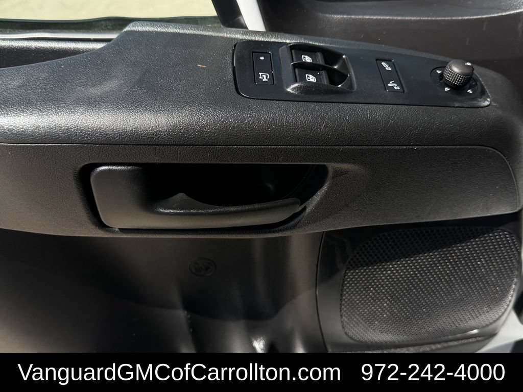 Used 2024 RAM ProMaster 2500 w/ Convenience Group FWD image 25