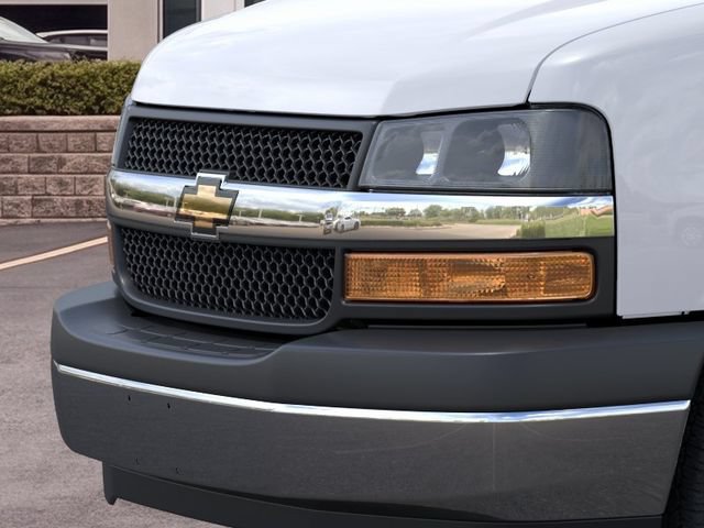 New 2026 Chevrolet Express 2500 w/ Driver Convenience Package RWD image 13