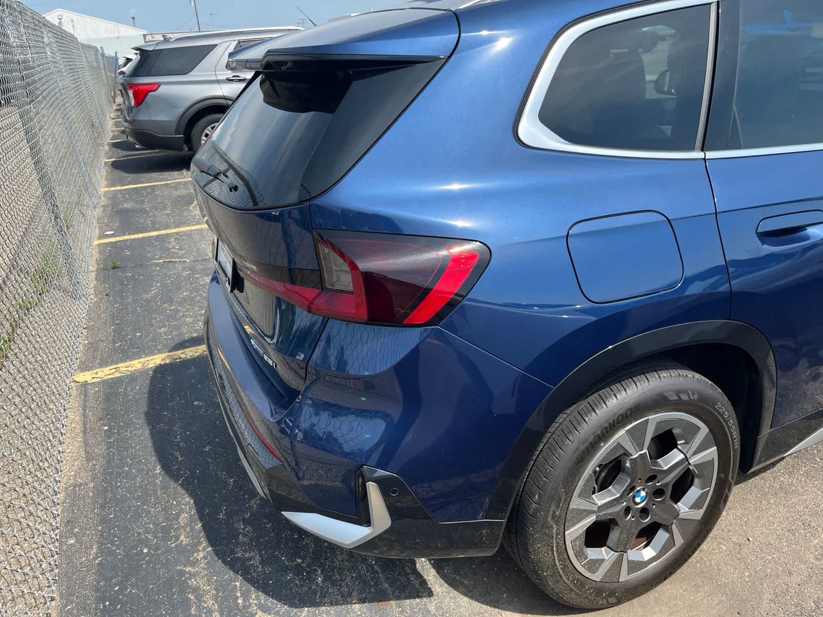 Used 2023 BMW X1 xDrive28i w/ Convenience Package AWD/4WD image 12