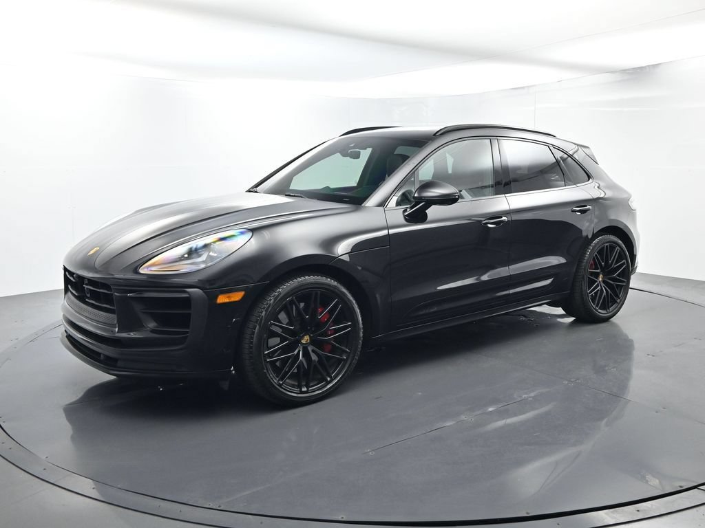 Certified 2024 Porsche Macan GTS AWD/4WD image 1