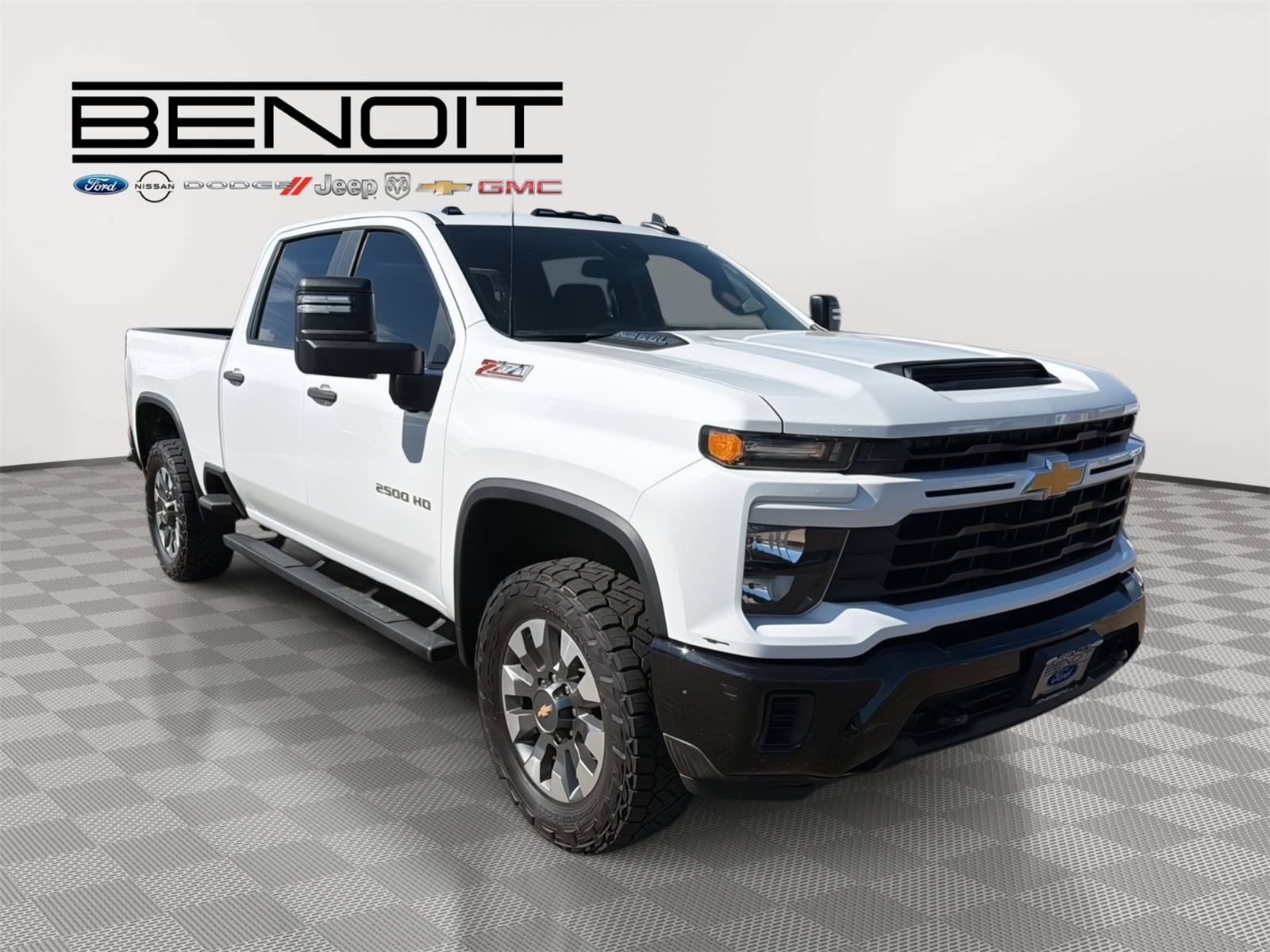Used 2024 Chevrolet Silverado 2500 Custom w/ Custom Convenience Package AWD/4WD image 7