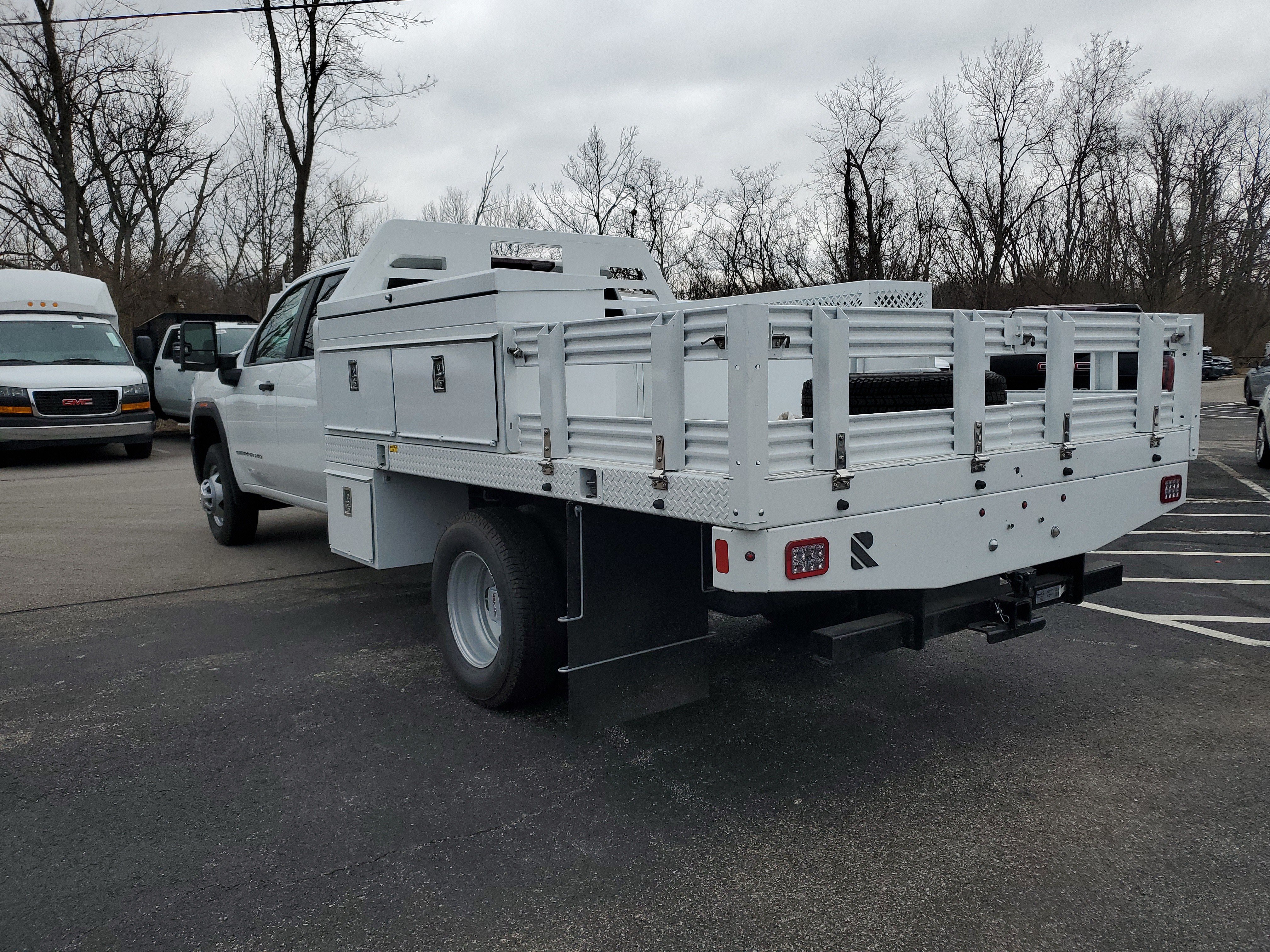 New 2025 GMC Sierra 3500 Pro w/ Convenience Package AWD/4WD image 7