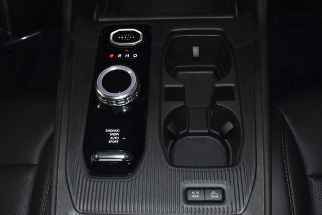 New 2026 Jeep Cherokee Overland w/ Trailer Tow Group image 18