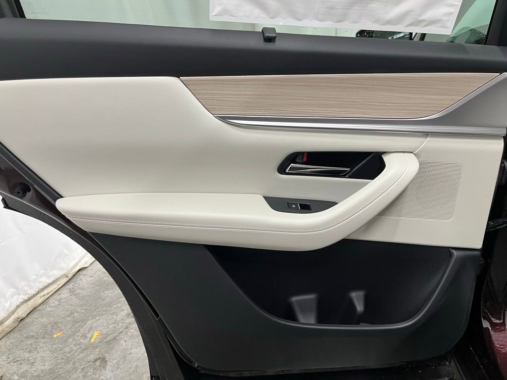 New 2026 MAZDA CX-90 Plug-In Hybrid w/ Premium Plus image 21