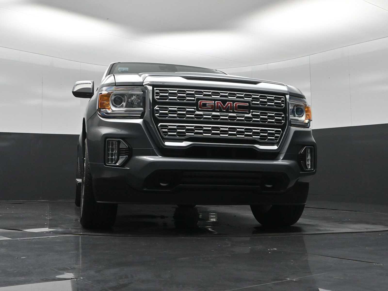 Used 2022 GMC Canyon Denali w/ LPO, Power Package AWD/4WD image 26