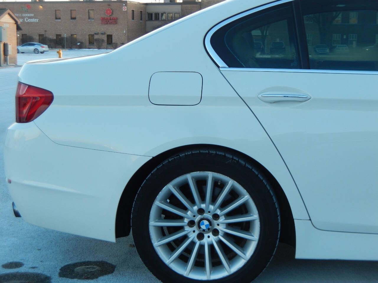 Used 2012 BMW 535i xDrive Sedan image 23