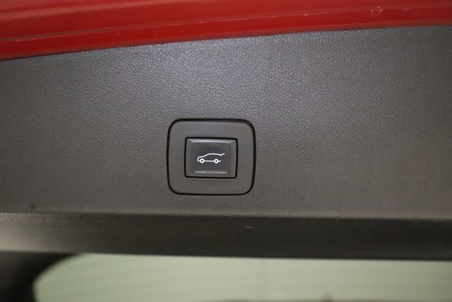 Used 2020 Buick Encore GX Essence image 33