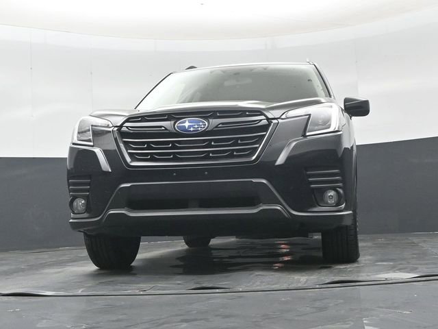 Used 2023 Subaru Forester Premium image 43