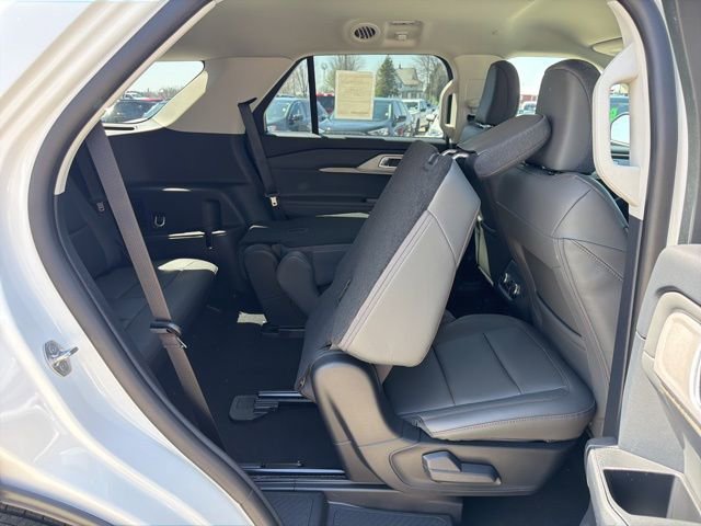 New 2026 Ford Explorer Active AWD/4WD image 26
