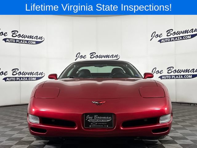 Used 2001 Chevrolet Corvette Coupe w/ Preferred Equipment Group2 RWD image 3