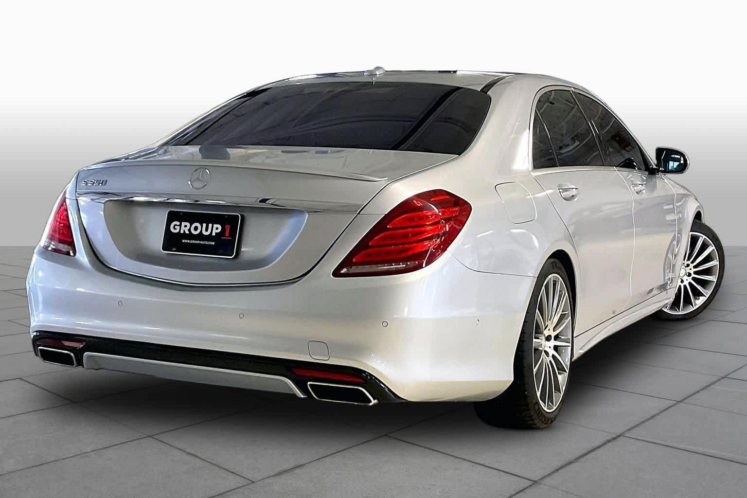 Used 2016 Mercedes-Benz S 550 Sedan image 12