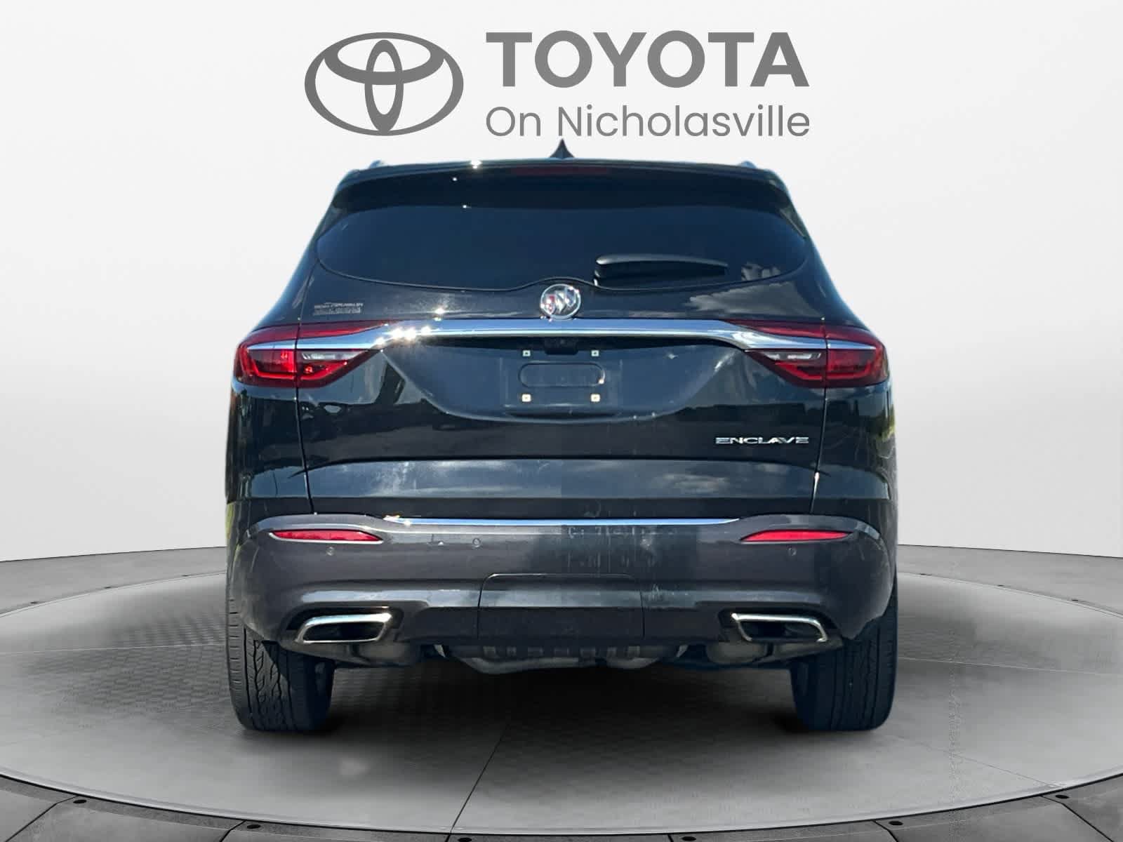 Used 2019 Buick Enclave Premium FWD image 4