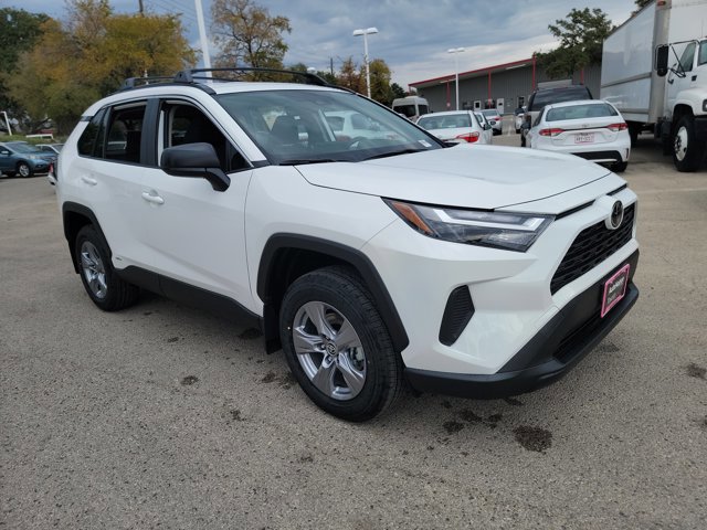 New 2025 Toyota RAV4 LE image 3