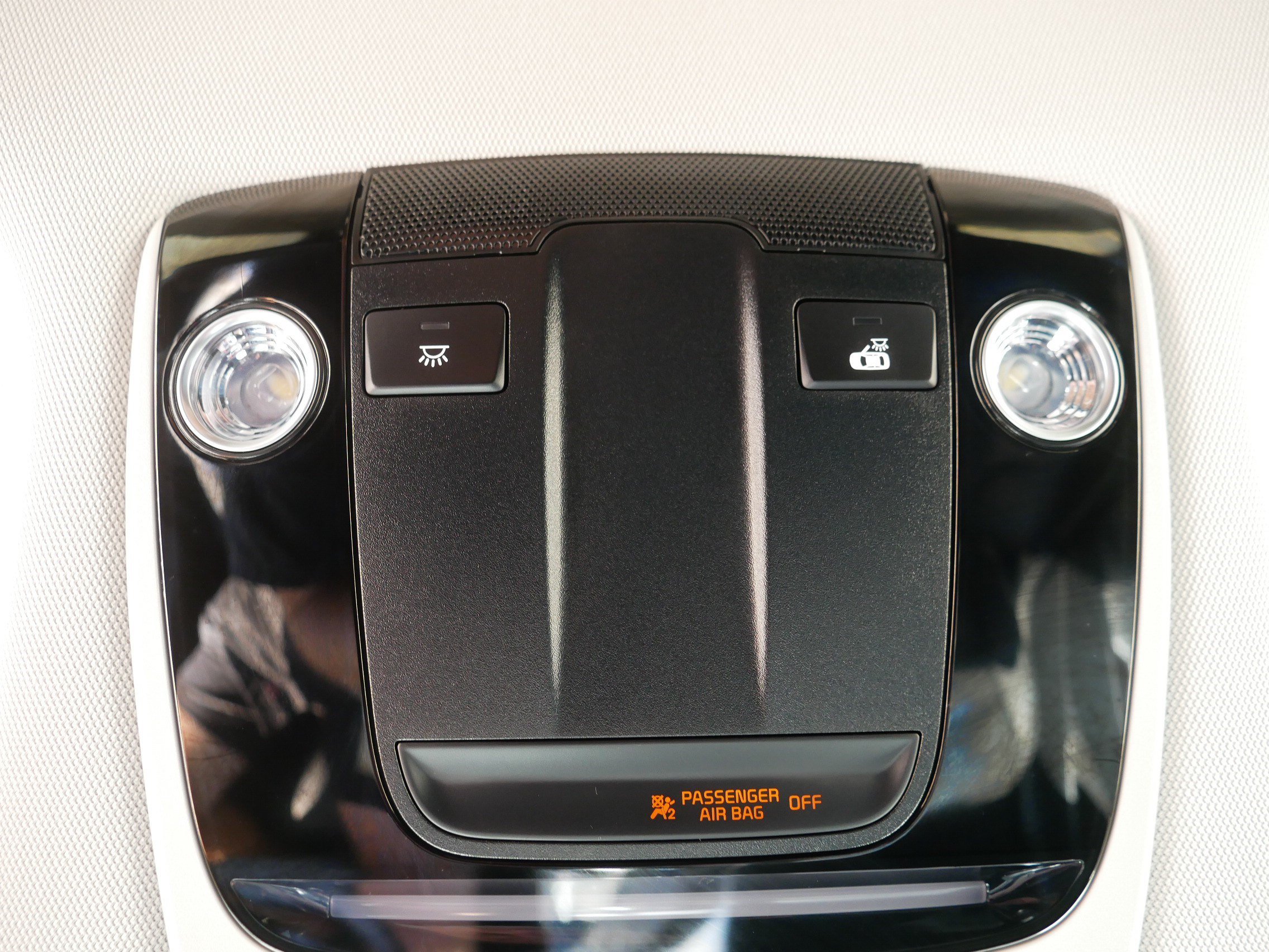 Certified 2025 Kia EV6 Wind AWD/4WD image 33