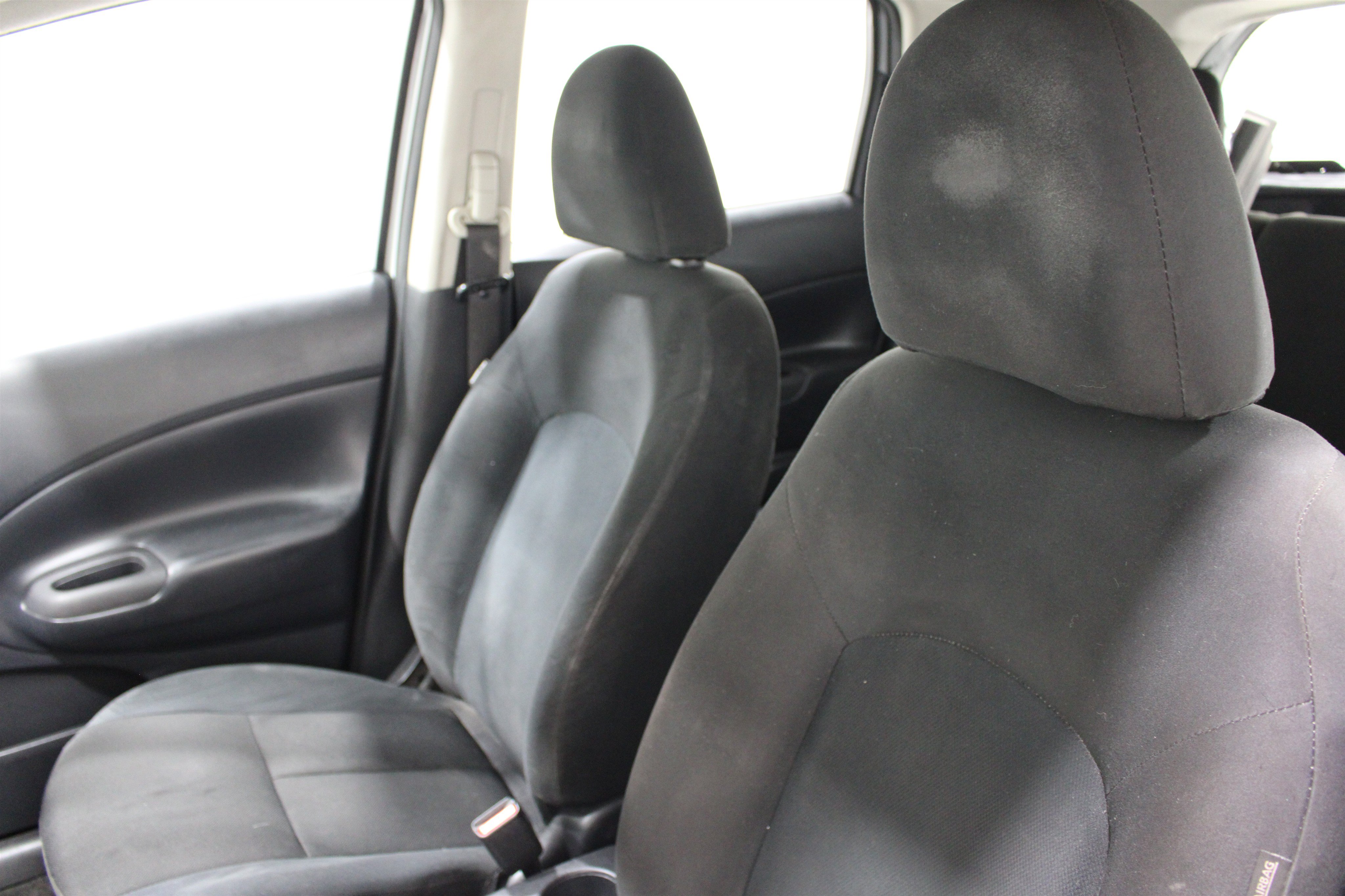 Used 2014 Nissan Versa Note S Plus FWD image 4