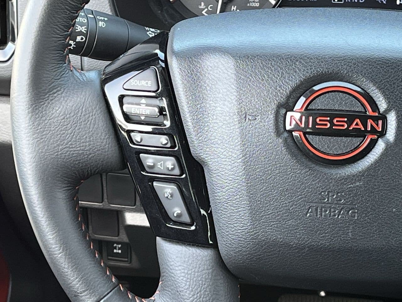 Used 2026 Nissan Frontier PRO-4X AWD/4WD image 12